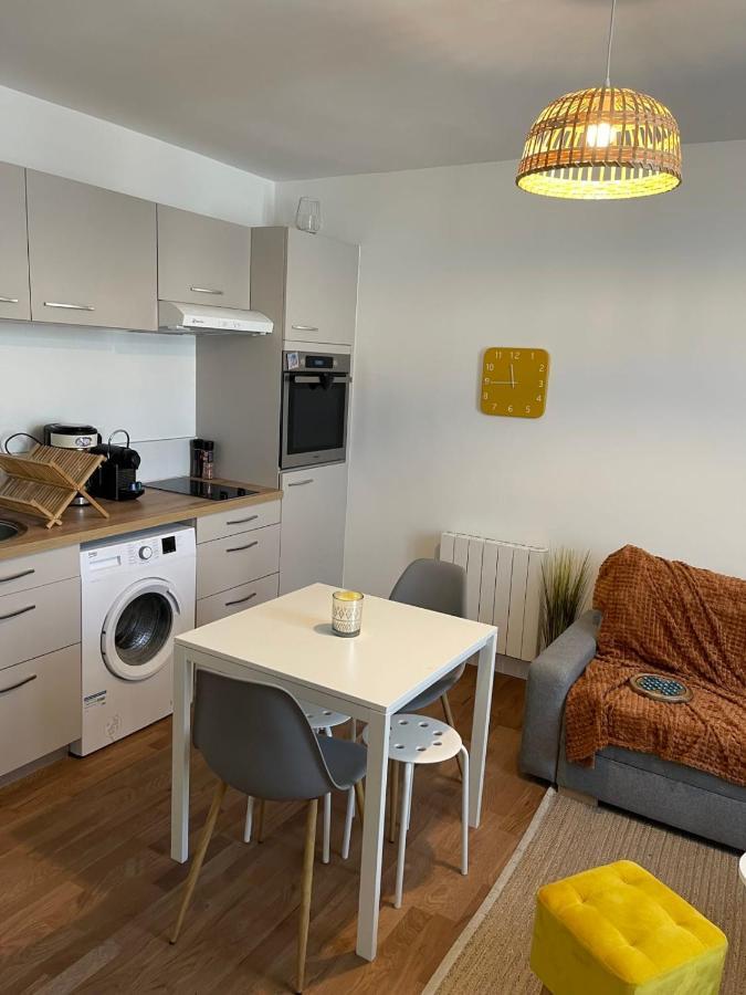 Apartment L'amiral N2 T2 Nouvelle Bylocly